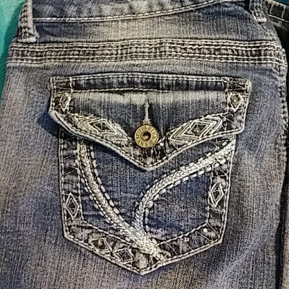 Attya jeans - Picture 8 of 8